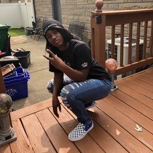 Meet your Posher, Yolanda